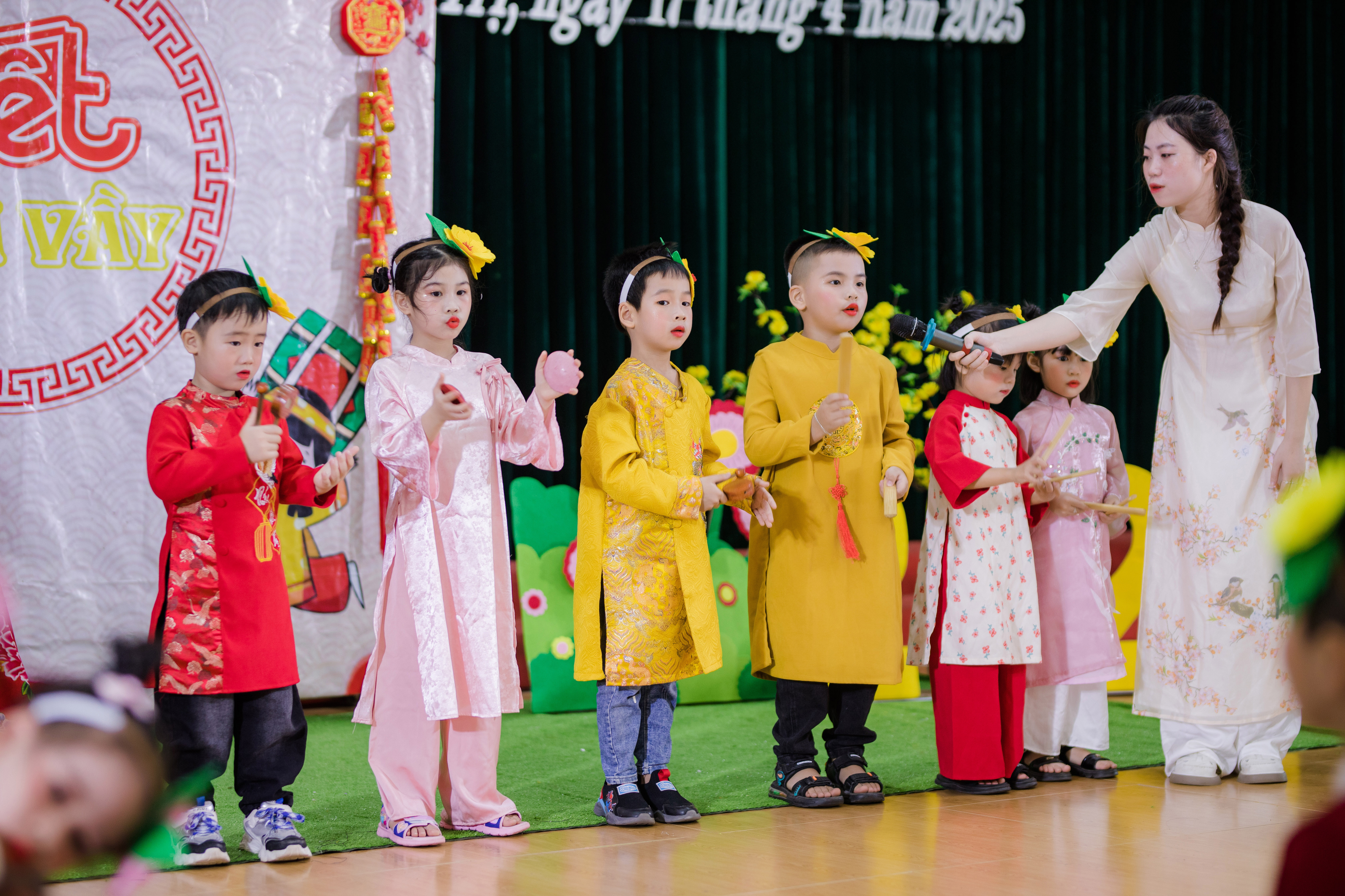 Tin tức